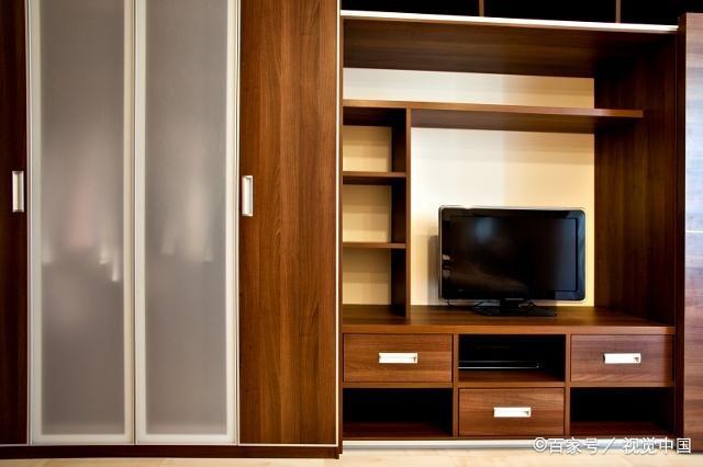 从设计师闺蜜那里取经，定造衣柜必要把稳的“3个处所”，别忽视